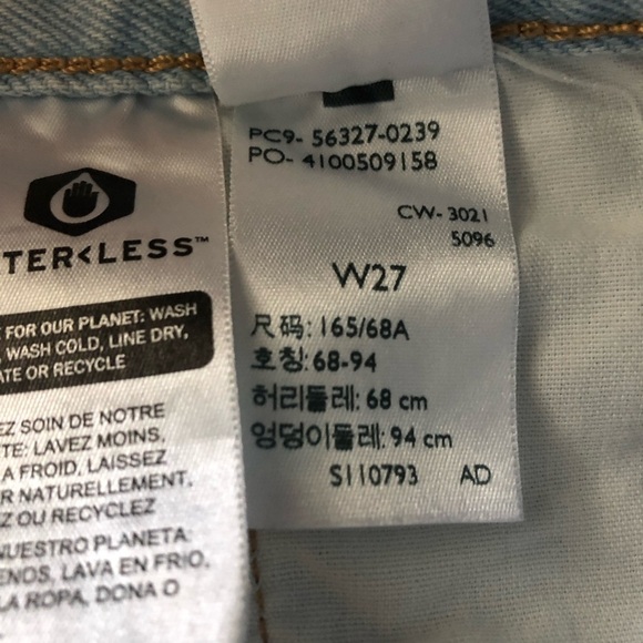 Levi’s 501 Jean Shorts in Light Blue Size 27 - Picture 9 of 11